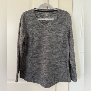 St John’s Bay | Large | Gray Activewear Shirt